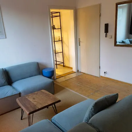 Geschmackvolle Wohnung Im Herzen Von Зинциг Экстерьер фото