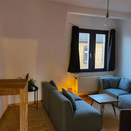 Geschmackvolle Wohnung Im Herzen Von Зинциг Экстерьер фото