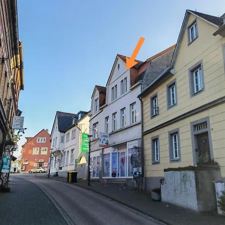 Geschmackvolle Wohnung Im Herzen Von Зинциг Экстерьер фото